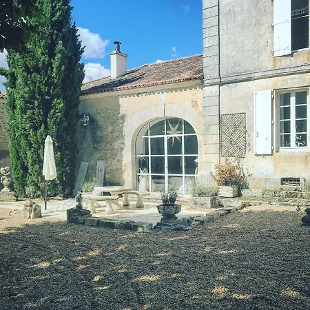 Montaurand Bed & Breakfast